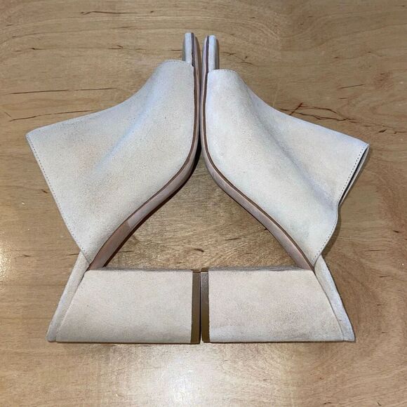 M. Gemi Womens The Noto Suede Slip On Block Heel Mule Sandals Cream Size (38) 7. - Picture 4 of 8